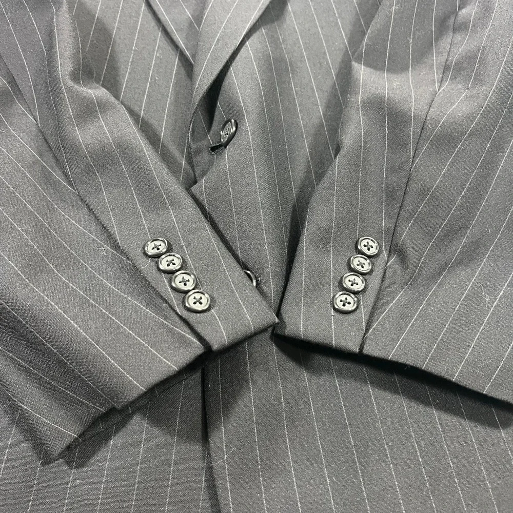 Hickey Freeman Blazer Mens 42R Navy Blue Pinstripe Wool Sport Coat Vintage Hole